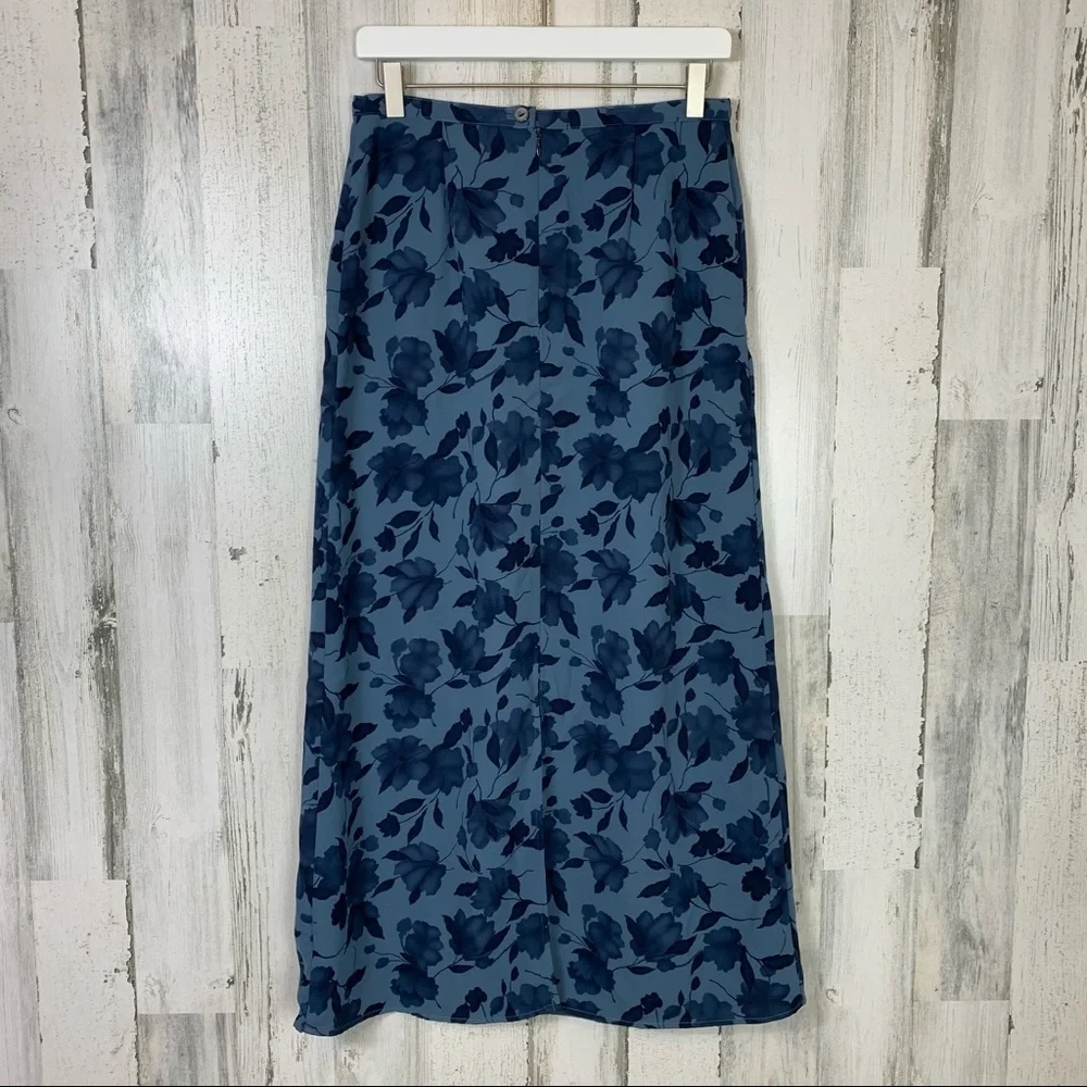 Vintage 90s/Y2K Blue Floral Shadow Print Midi Skirt - Picture 6 of 12